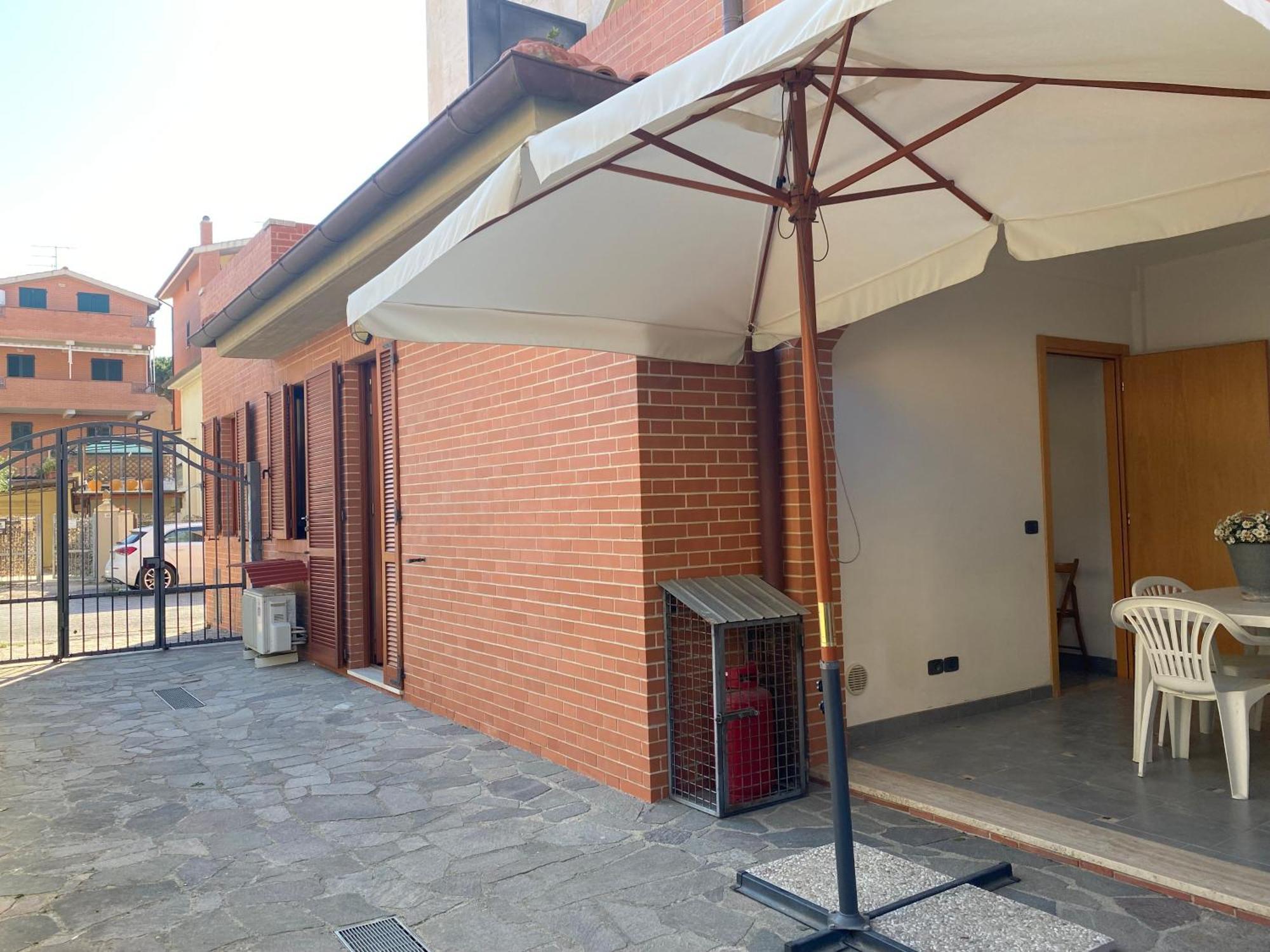 I Portici Appartamenti Marina di Grosseto Kültér fotó
