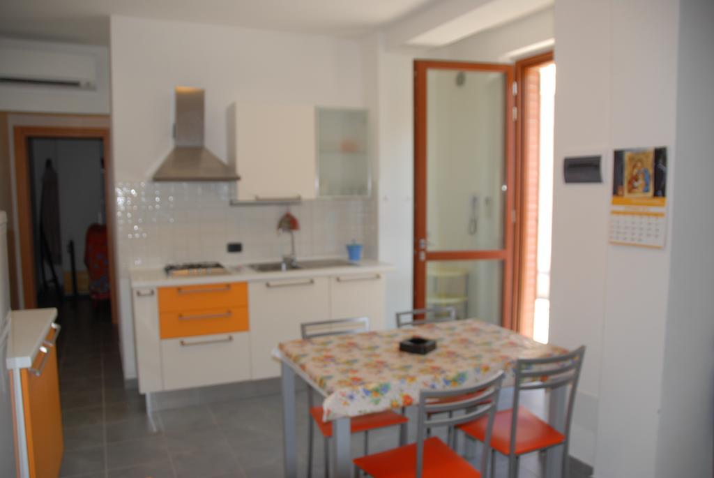 I Portici Appartamenti Marina di Grosseto Szoba fotó
