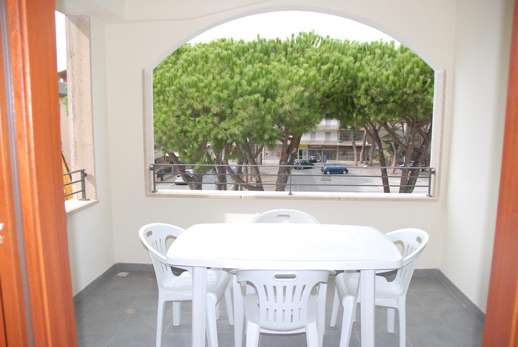 I Portici Appartamenti Marina di Grosseto Szoba fotó